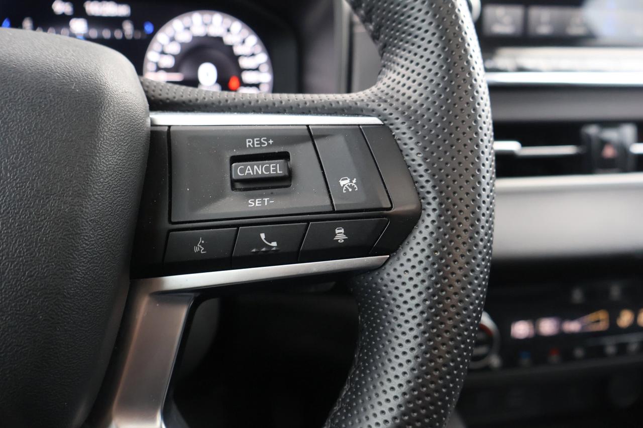 2024 Mitsubishi Outlander | | Sunroof | Photo