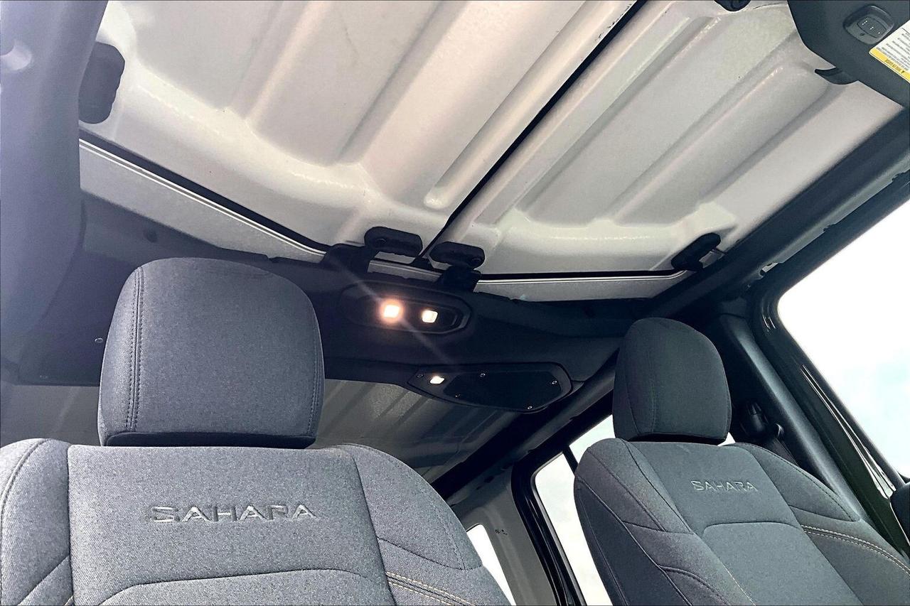 2024 Jeep Wrangler Sahara V6 | Heated Seats | Alpine | NAV | 4X4 Photo