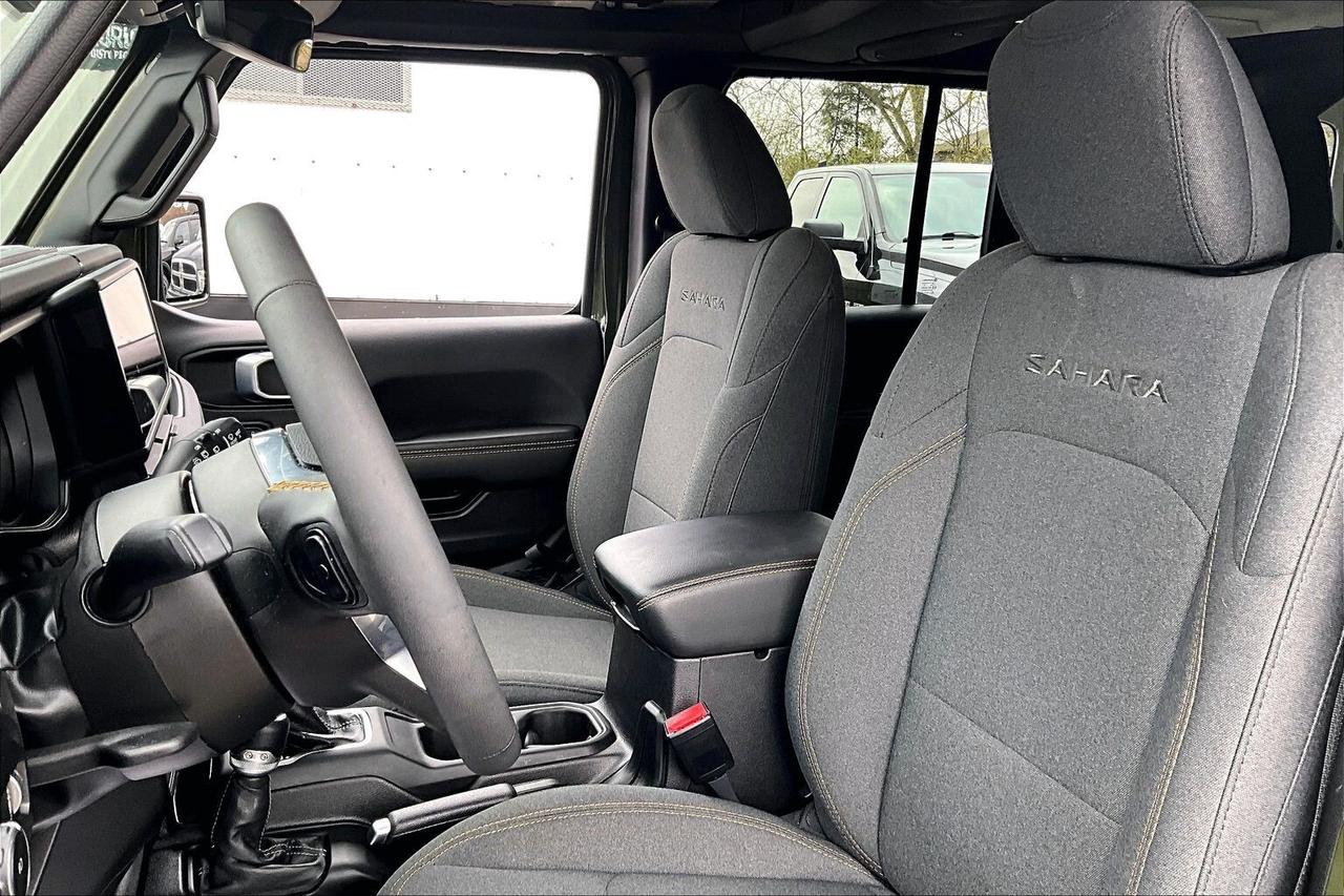2024 Jeep Wrangler Sahara V6 | Heated Seats | Alpine | NAV | 4X4 Photo