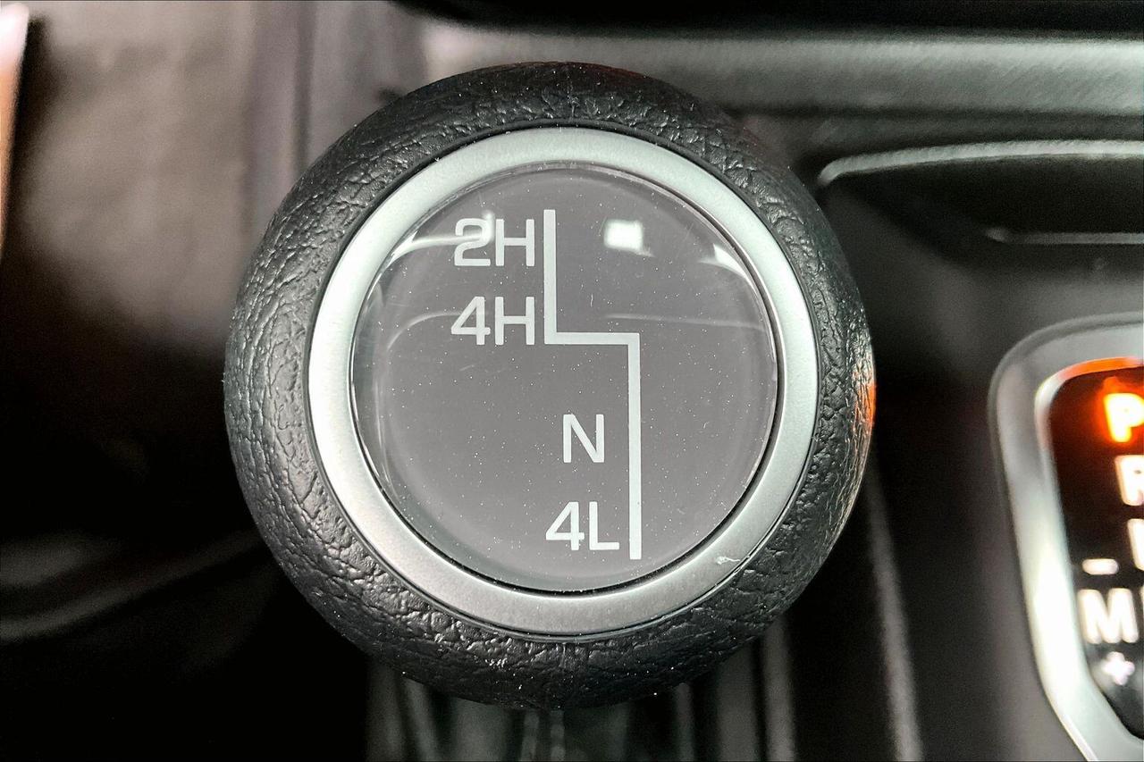 2024 Jeep Wrangler Willys 4Dr | Heated Seats | 12.3" Screen | 4X4 Photo