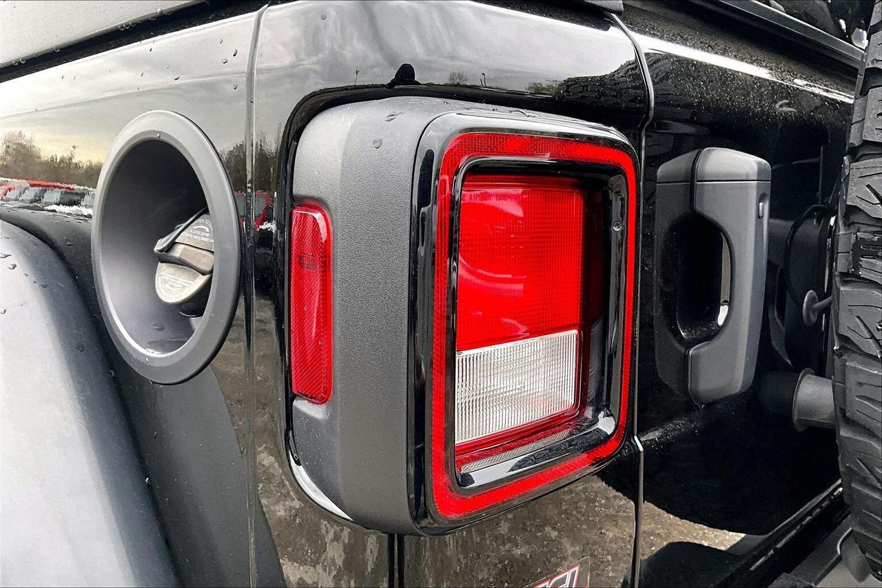 2024 Jeep Wrangler Willys 4Dr | Heated Seats | 12.3" Screen | 4X4 Photo