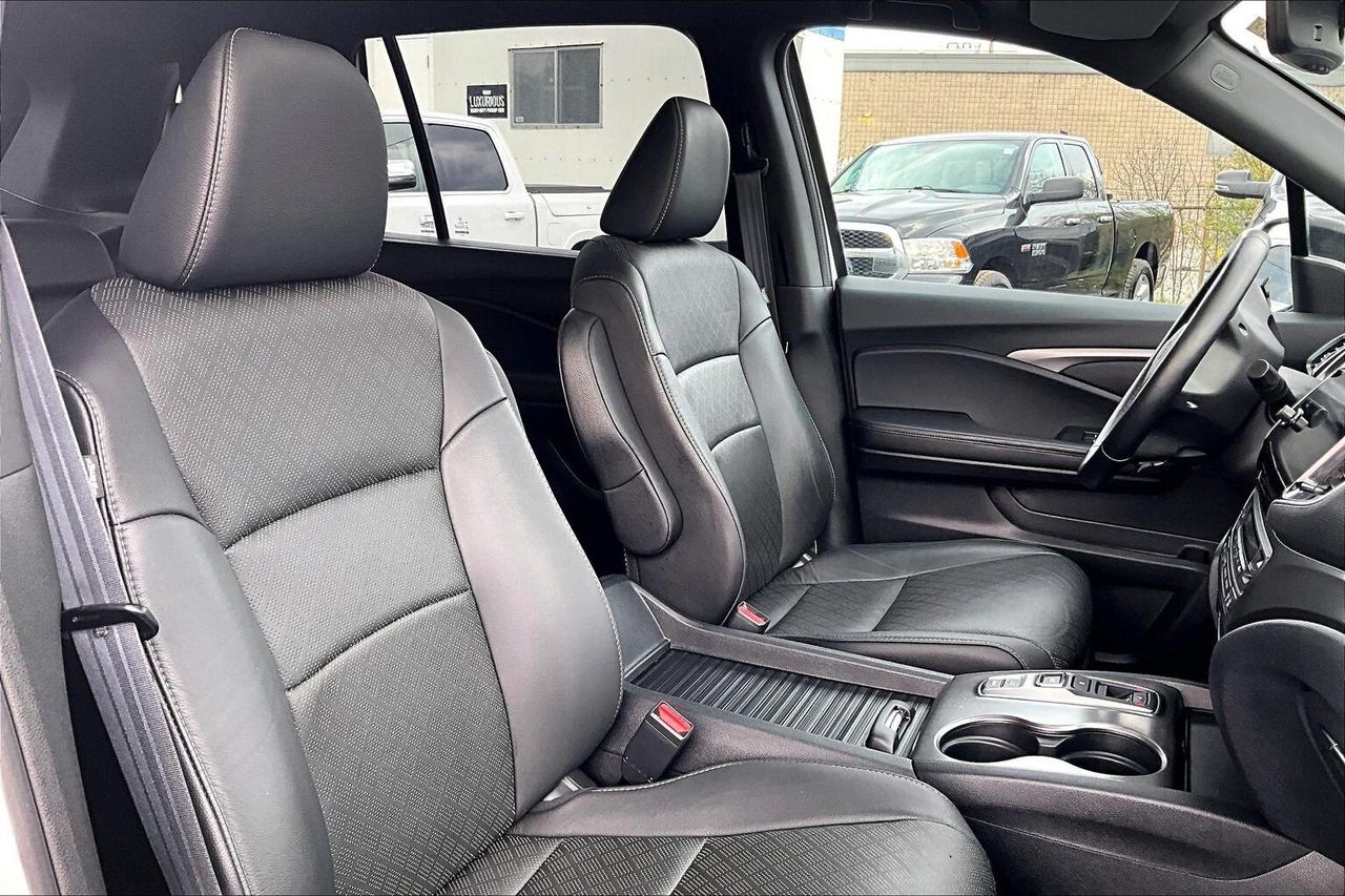 2021 Honda Passport EX-L | Heated Leather | Sunroof | SafetyTech | AWD Photo