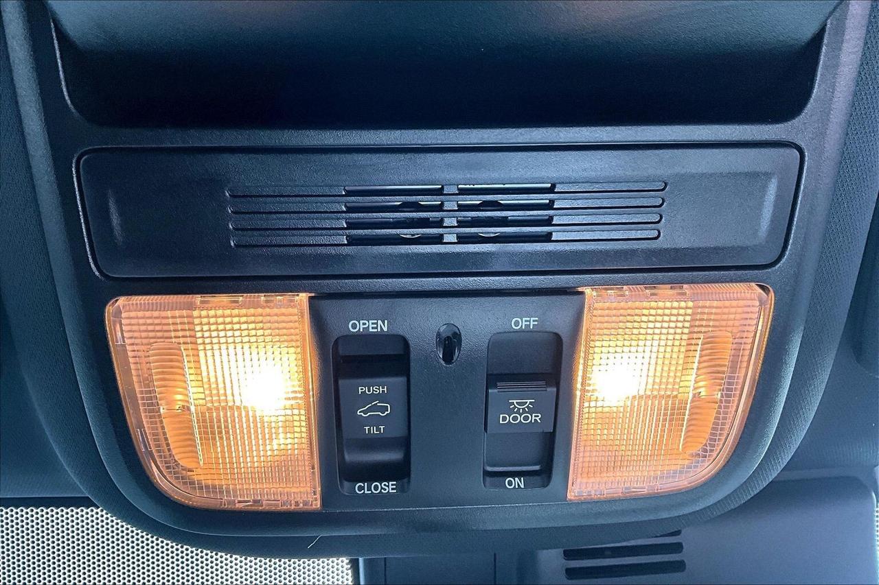 2021 Honda Passport EX-L | Heated Leather | Sunroof | SafetyTech | AWD Photo
