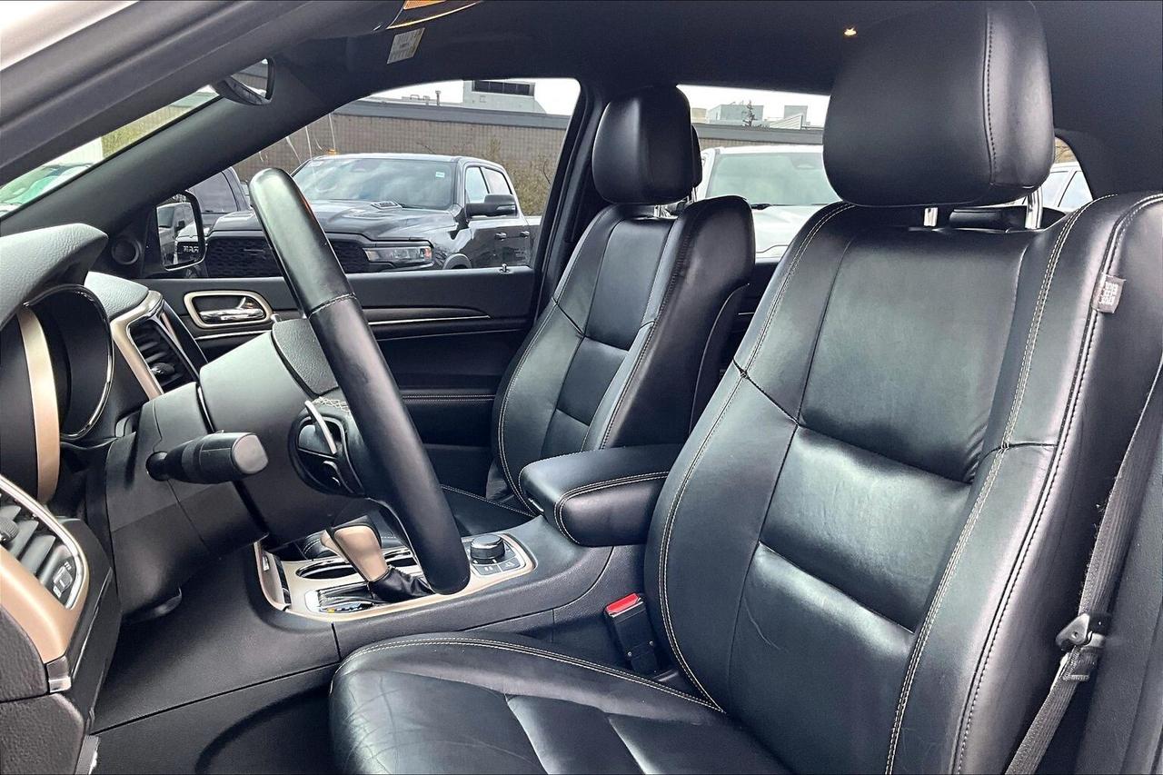 2017 Jeep Grand Cherokee Limited | Heated Leather | Tow Pkg | 4X4 Photo