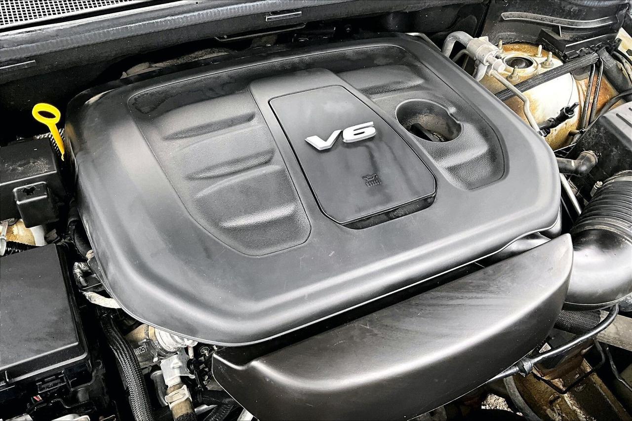 2017 Jeep Grand Cherokee Limited | Heated Leather | Tow Pkg | 4X4 Photo
