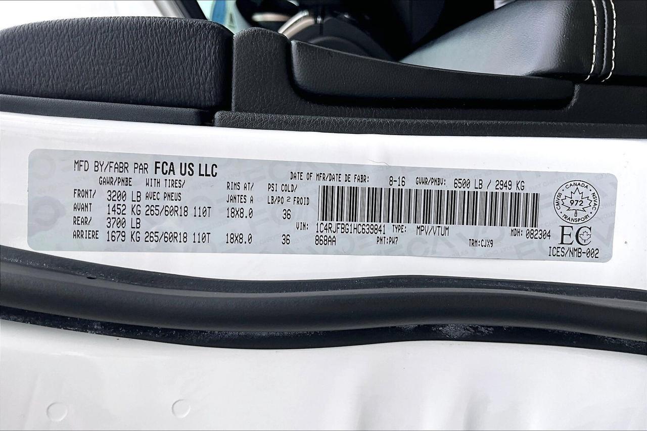 2017 Jeep Grand Cherokee Limited | Heated Leather | Tow Pkg | 4X4 Photo