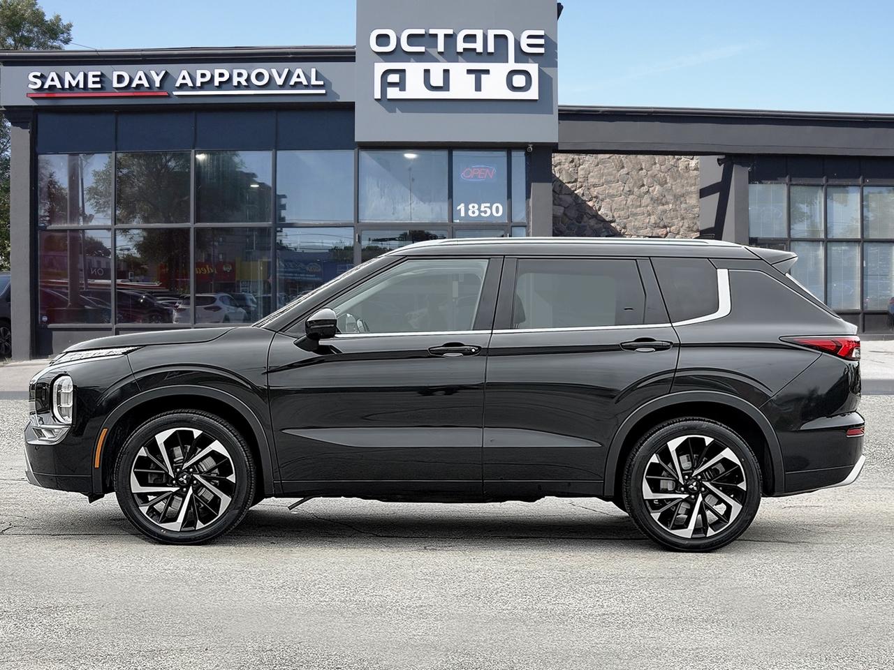 2022 Mitsubishi Outlander GT S-AWC Photo