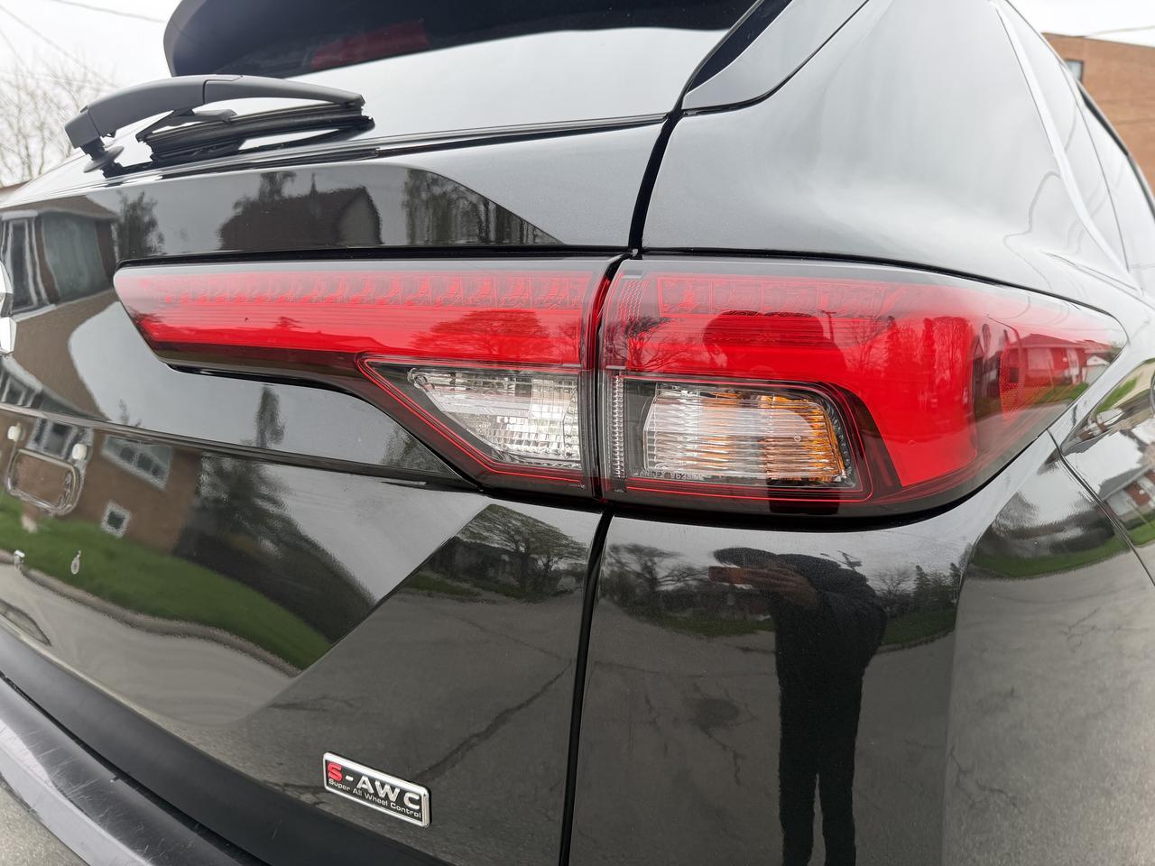 2022 Mitsubishi Outlander GT S-AWC Photo