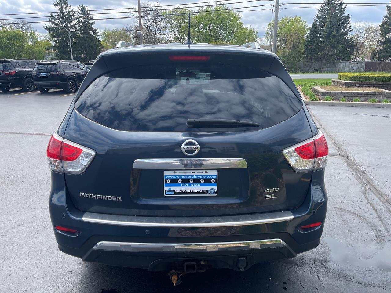 2015 Nissan Pathfinder AS IS Photo