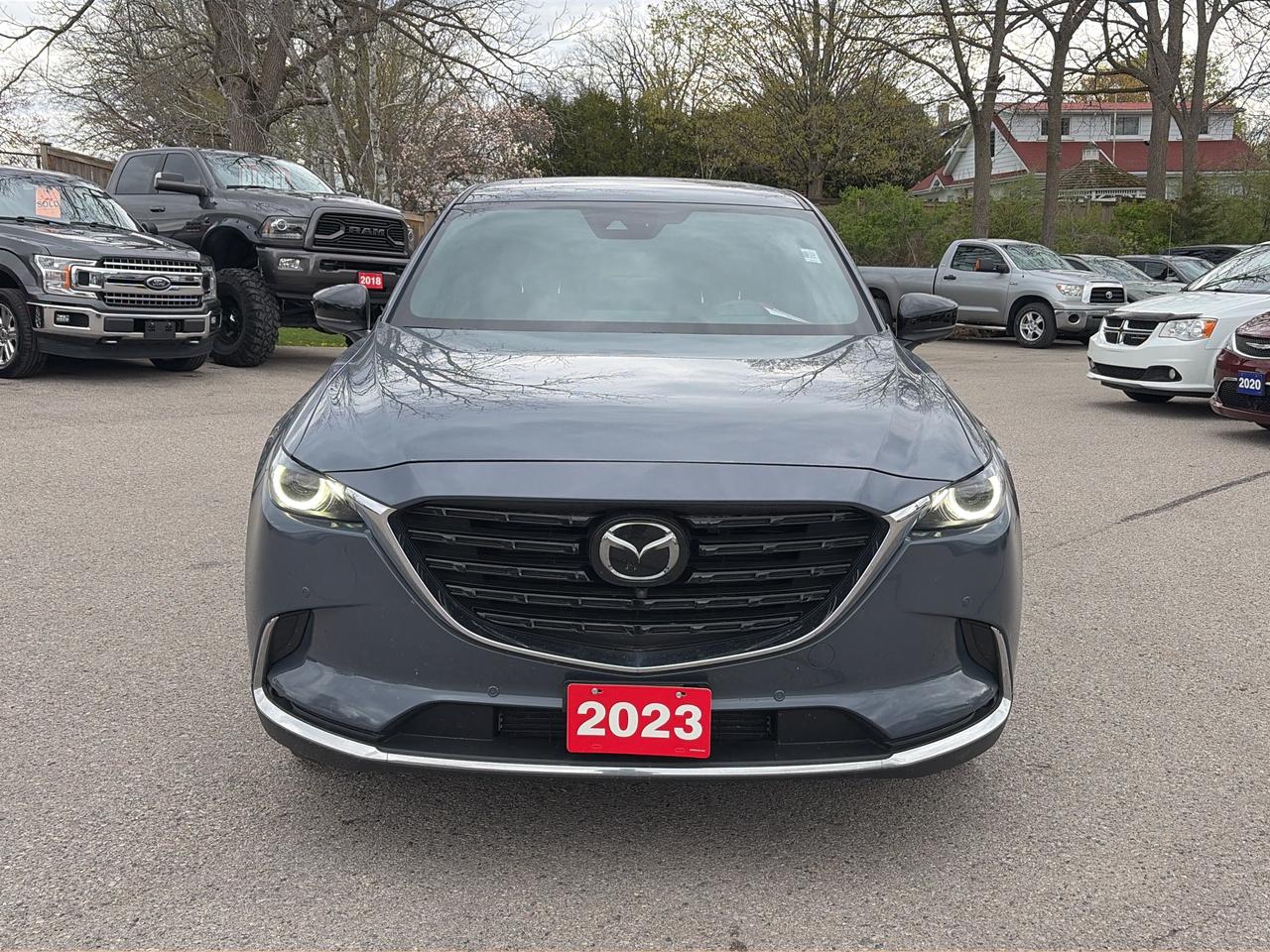 2023 Mazda CX-9 GT, SUNROOF, LEATHER, ADAPTIVE CRUISE & MUCH MORE! - Photo #10