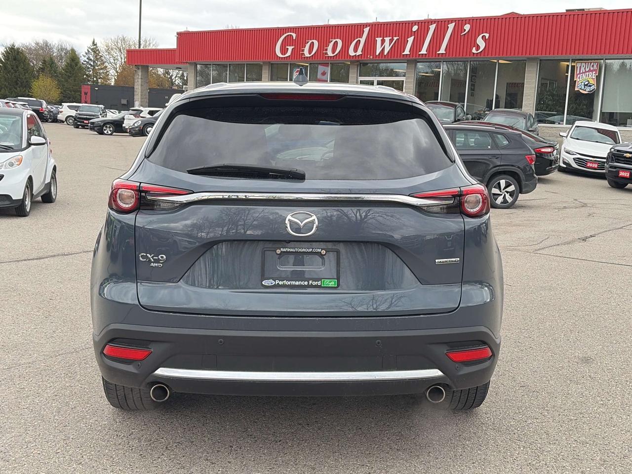 2023 Mazda CX-9 GT, SUNROOF, LEATHER, ADAPTIVE CRUISE & MUCH MORE! Photo