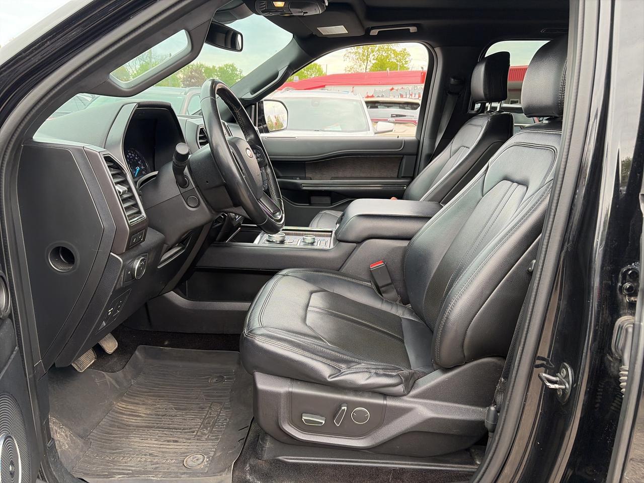 2018 Ford Expedition LTD MAX, 7 PASS, REMOTE START, SUNROOF, LEATHER! Photo
