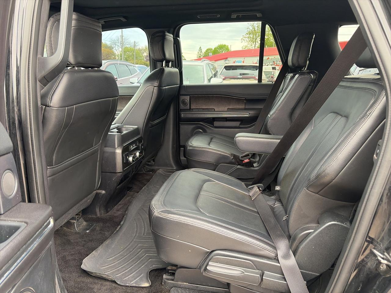 2018 Ford Expedition LTD MAX, 7 PASS, REMOTE START, SUNROOF, LEATHER! Photo