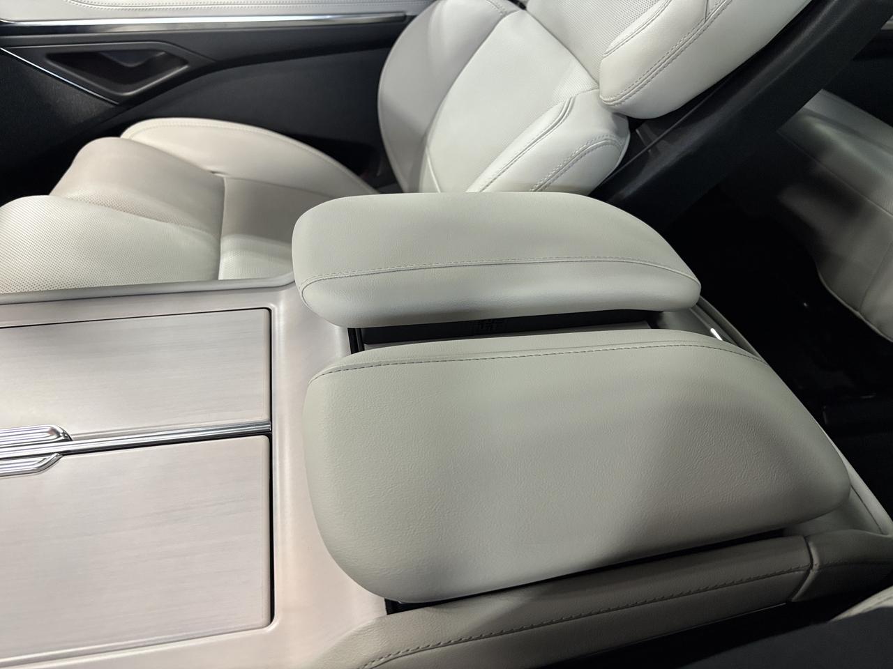 2025 Lincoln Navigator L Reserve| NO LUX TAX |4X4|LOADED|REVELULTIMASOUND Photo