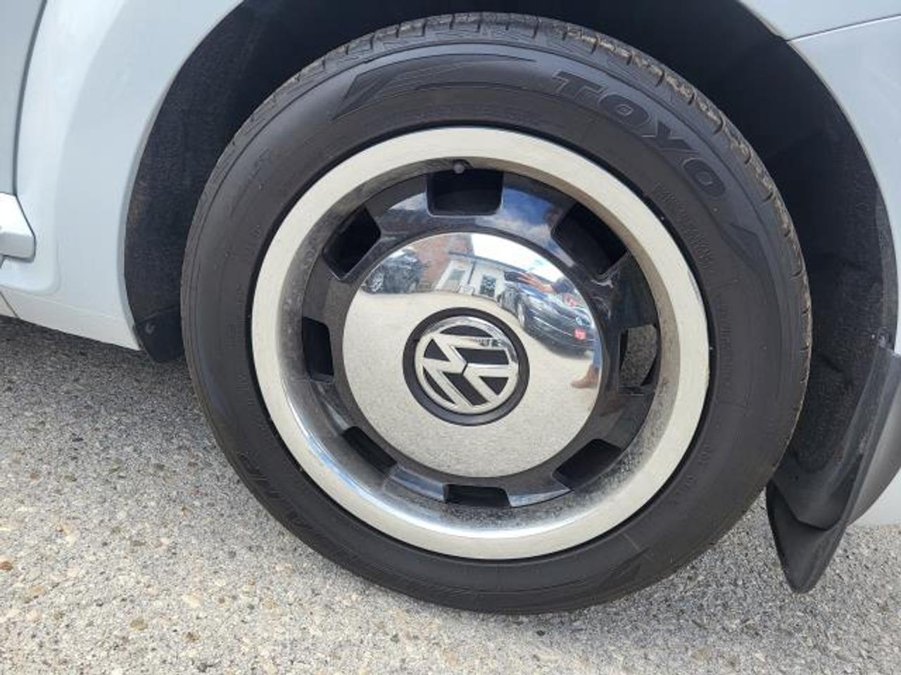 2017 Volkswagen Beetle 1.8T COAST Photo