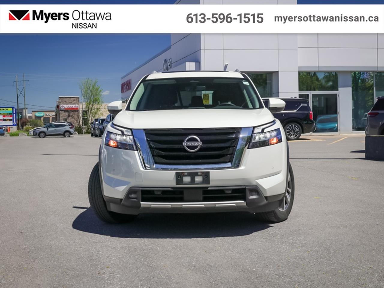 2023 Nissan Pathfinder SL  - Sunroof -  Navigation Photo