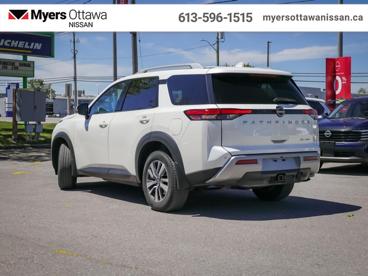2023 Nissan Pathfinder SL  - Sunroof -  Navigation Photo
