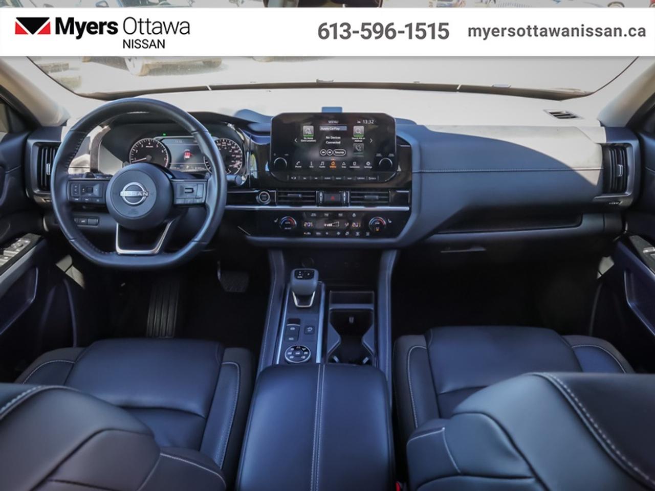 2023 Nissan Pathfinder SL  - Sunroof -  Navigation Photo