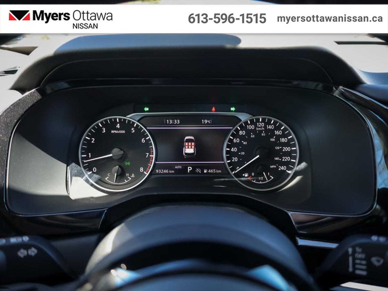 2023 Nissan Pathfinder SL  - Sunroof -  Navigation Photo
