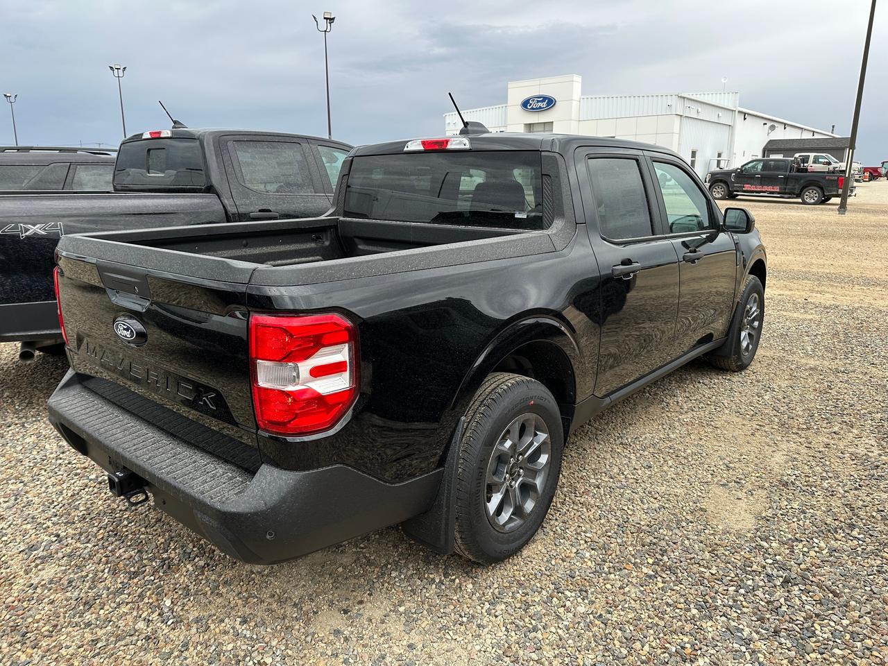 2026 Ford Maverick XLT AWD SuperCrew 301A Photo5