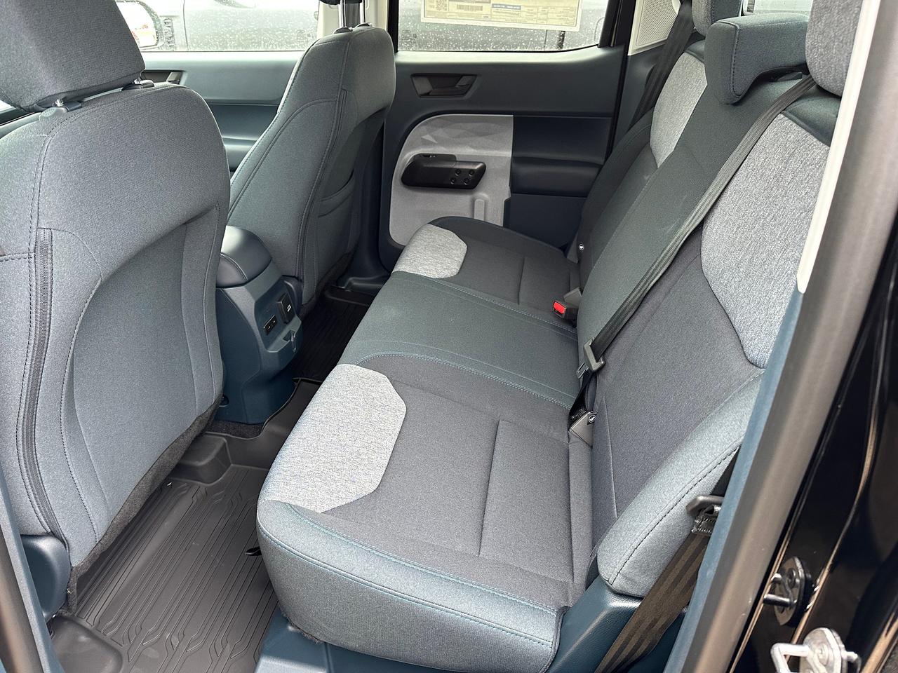 2026 Ford Maverick XLT AWD SuperCrew 301A Photo5