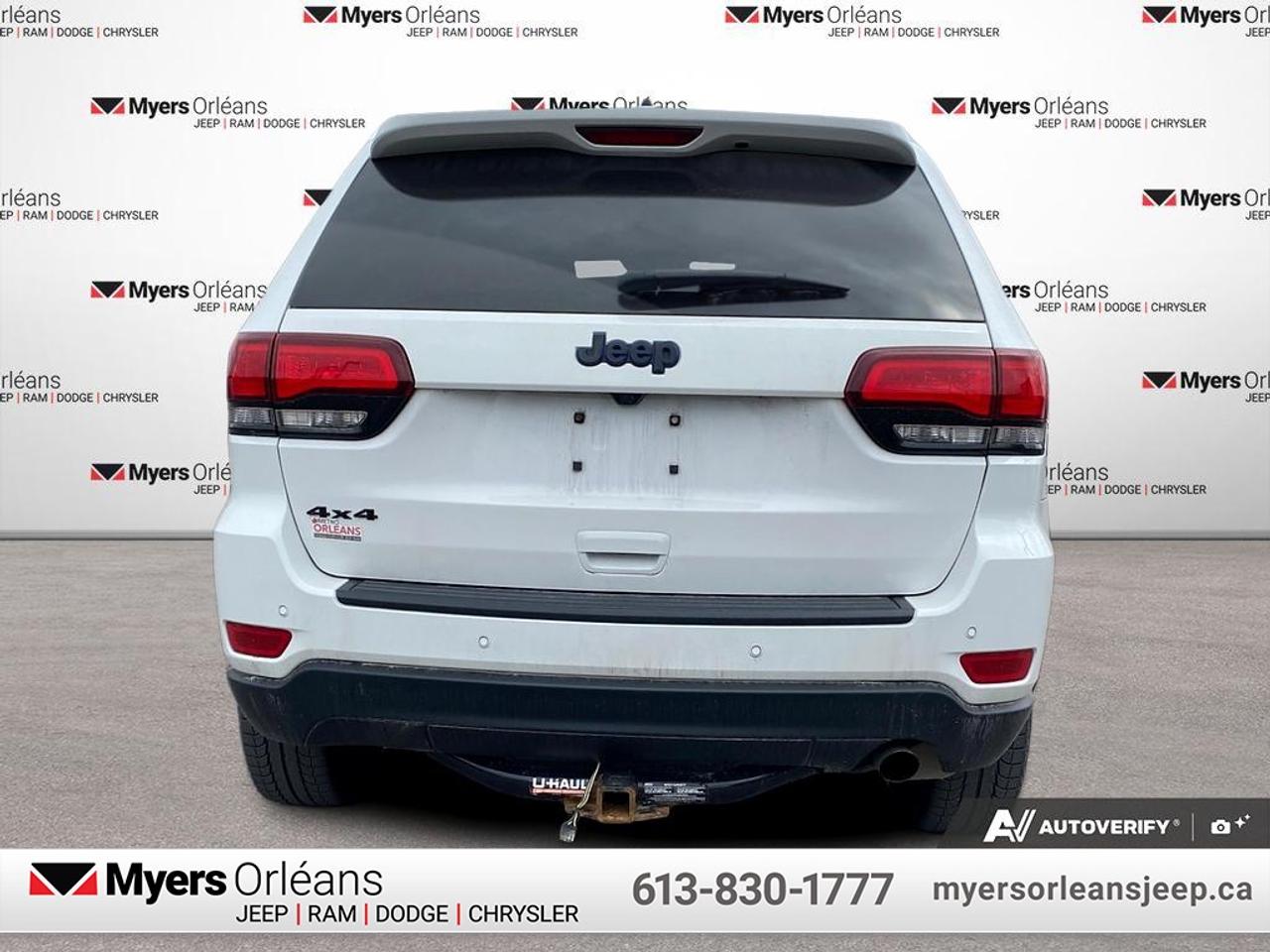 2019 Jeep Grand Cherokee Upland  - Apple CarPlay Photo