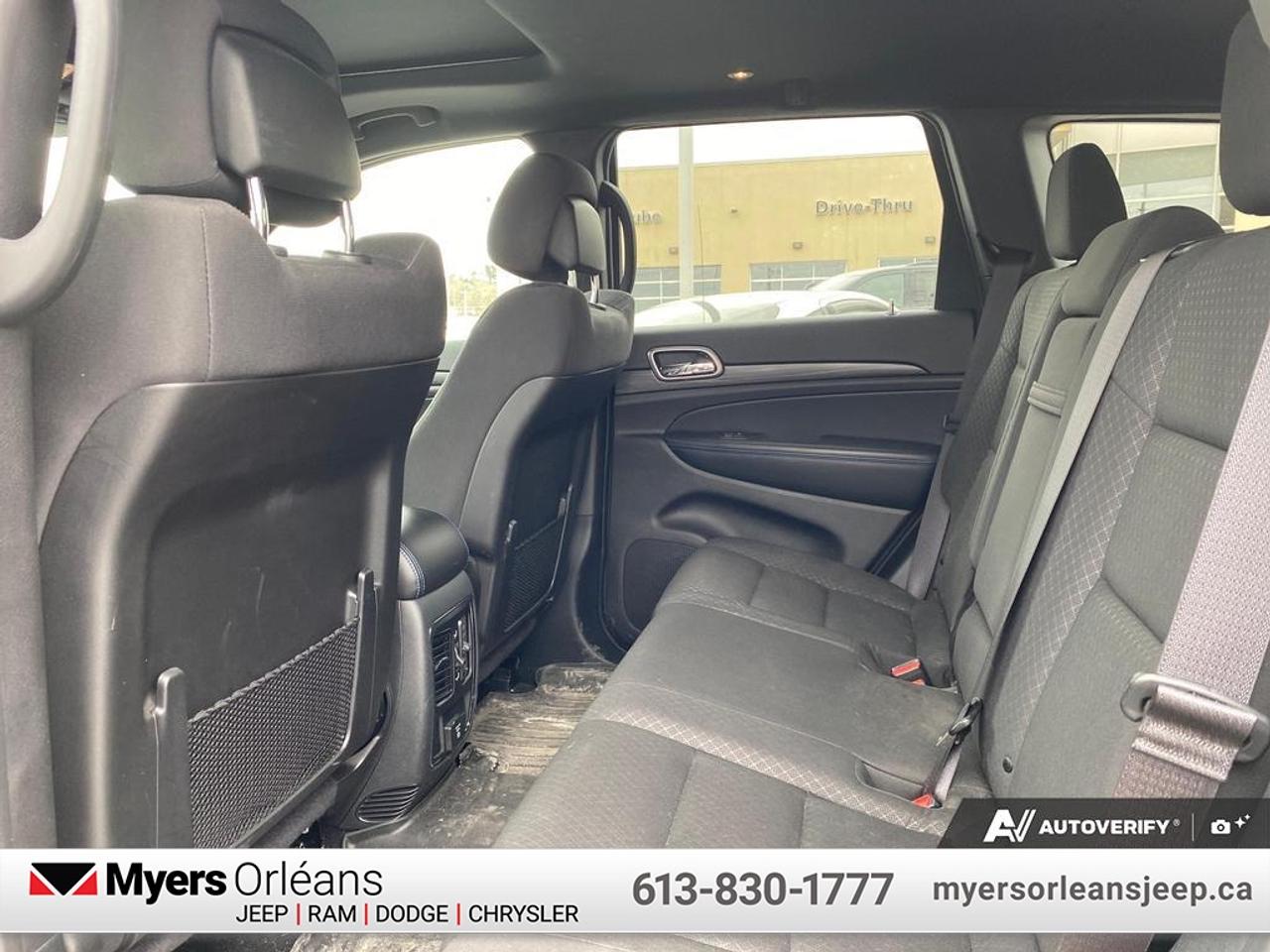 2019 Jeep Grand Cherokee Upland  - Apple CarPlay Photo
