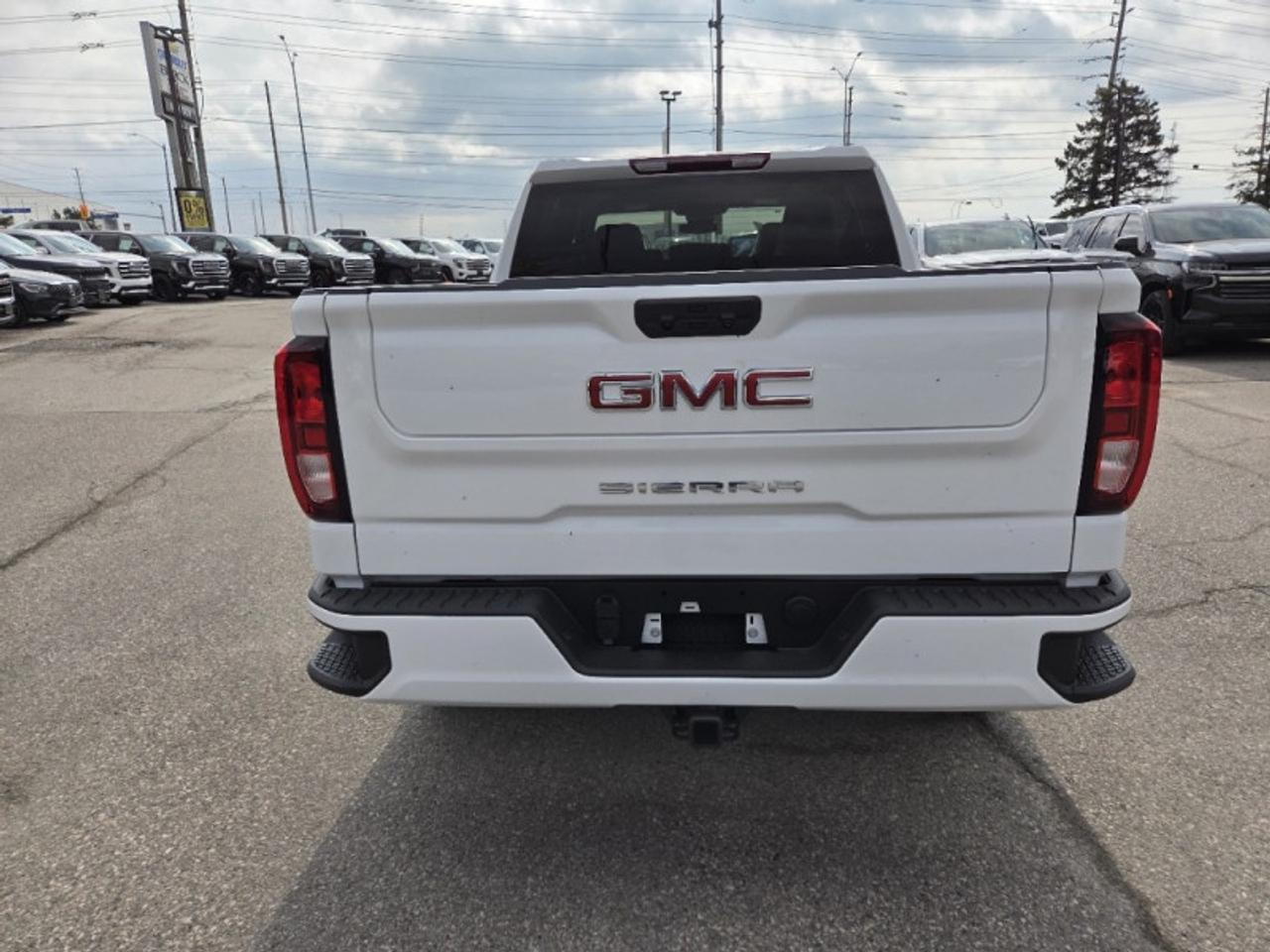 2026 GMC Sierra 1500 Pro  - Apple CarPlay -  Android Auto Photo4