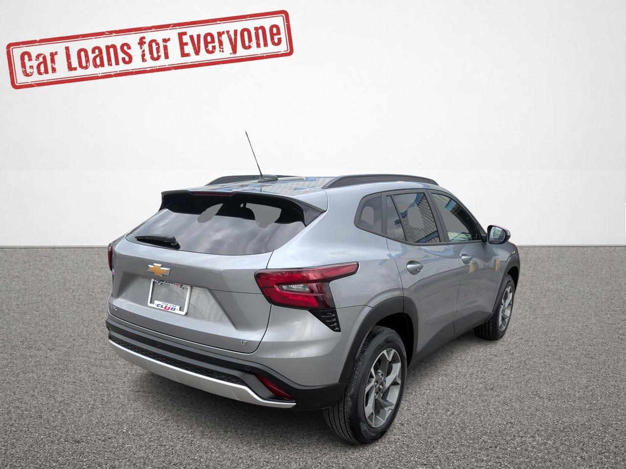 2025 Chevrolet Trax LT Photo4