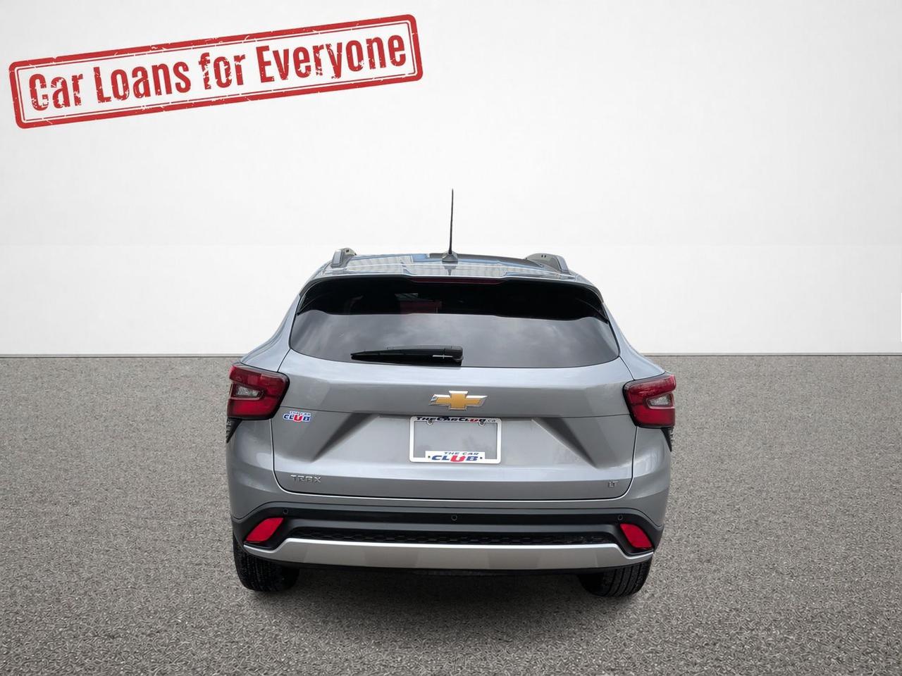 2025 Chevrolet Trax LT Photo3