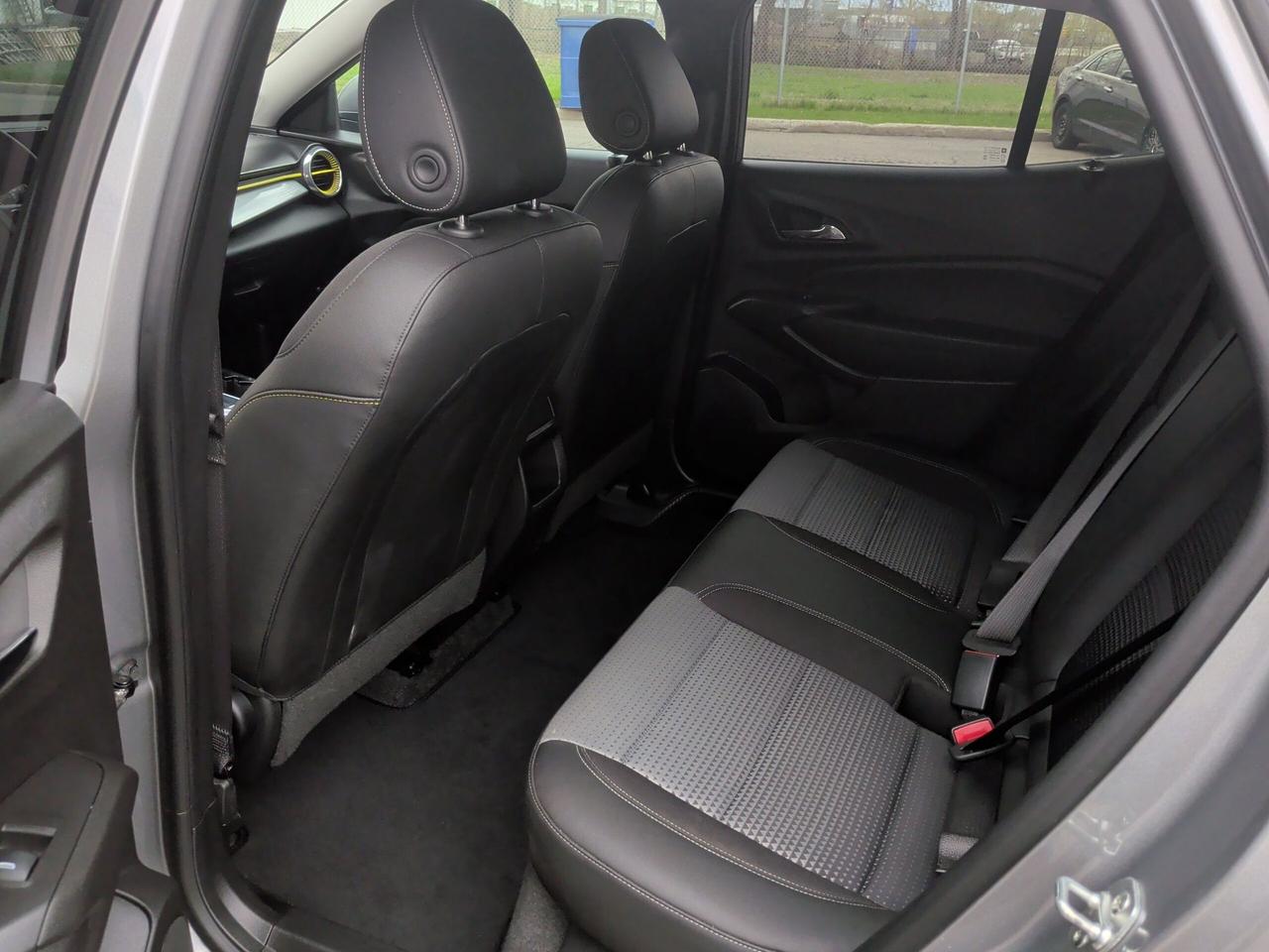 2025 Chevrolet Trax LT Photo