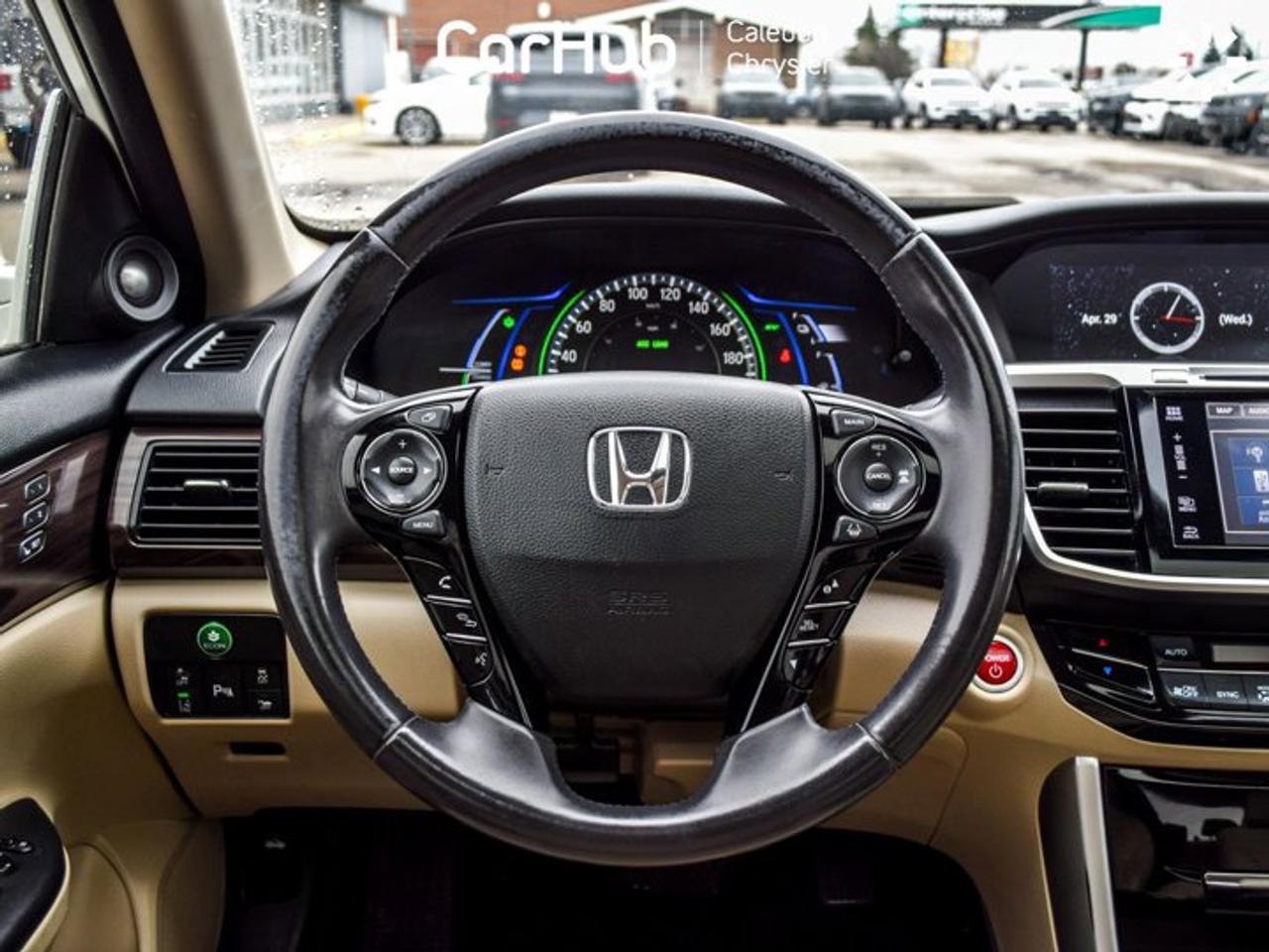 2017 Honda Accord Hybrid Touring Photo