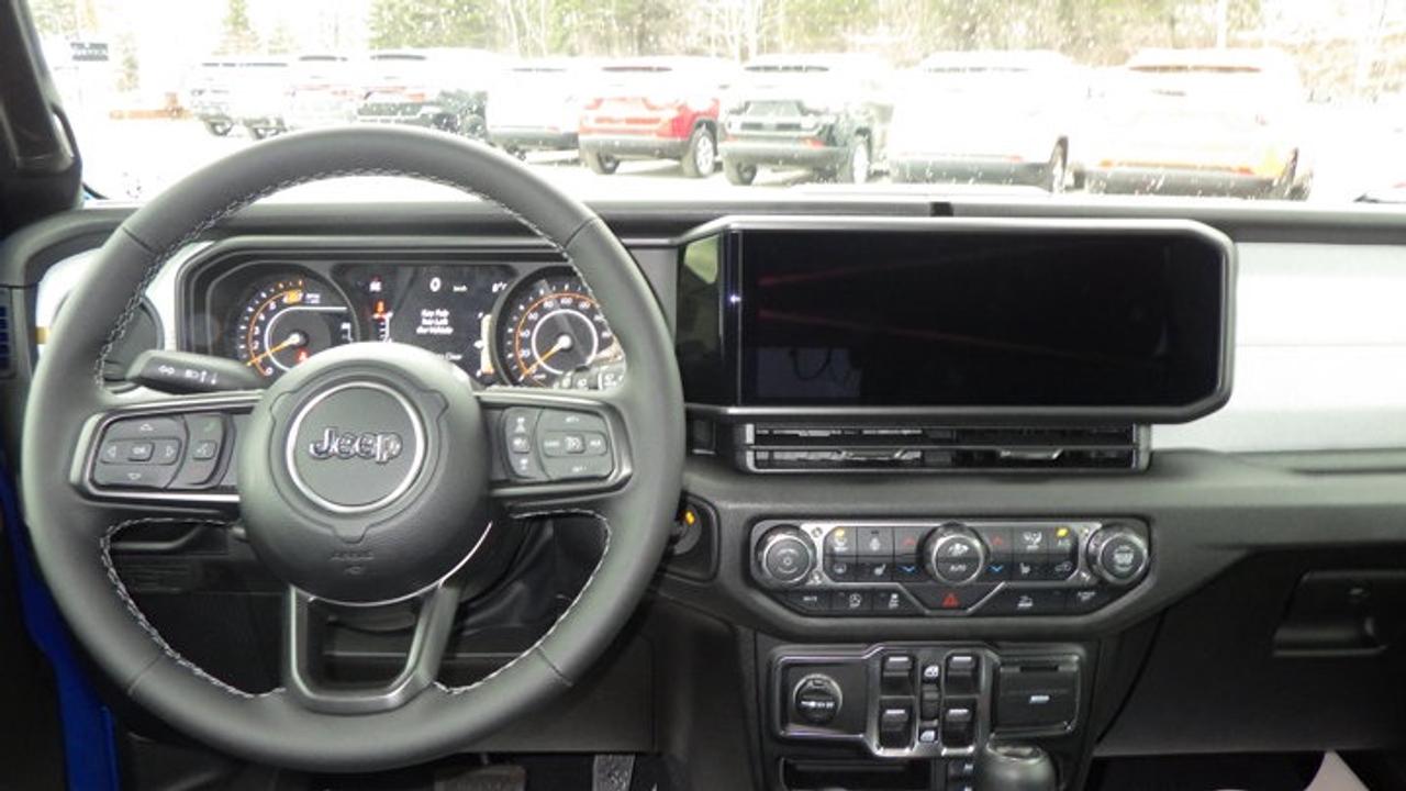 14014845.809145471
