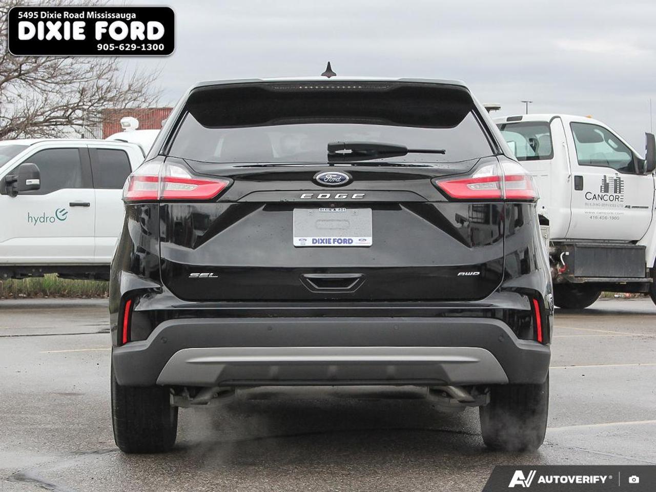 2022 Ford Edge SEL Photo4