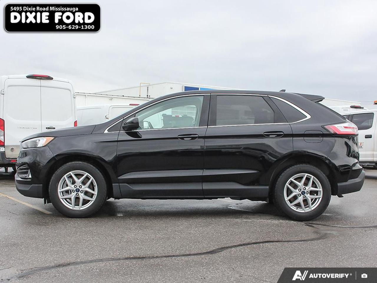 2022 Ford Edge SEL Photo