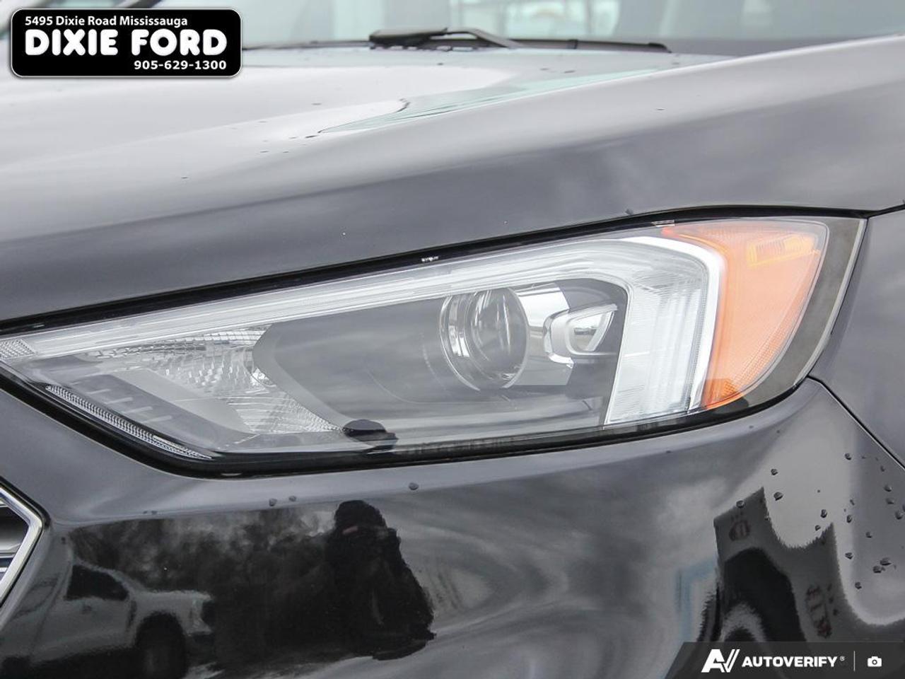 2022 Ford Edge SEL Photo