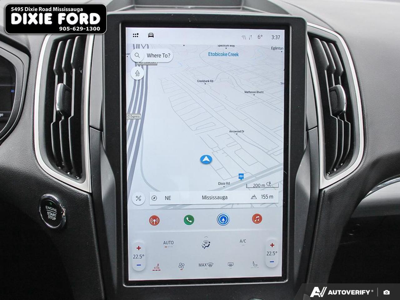 2022 Ford Edge SEL Photo