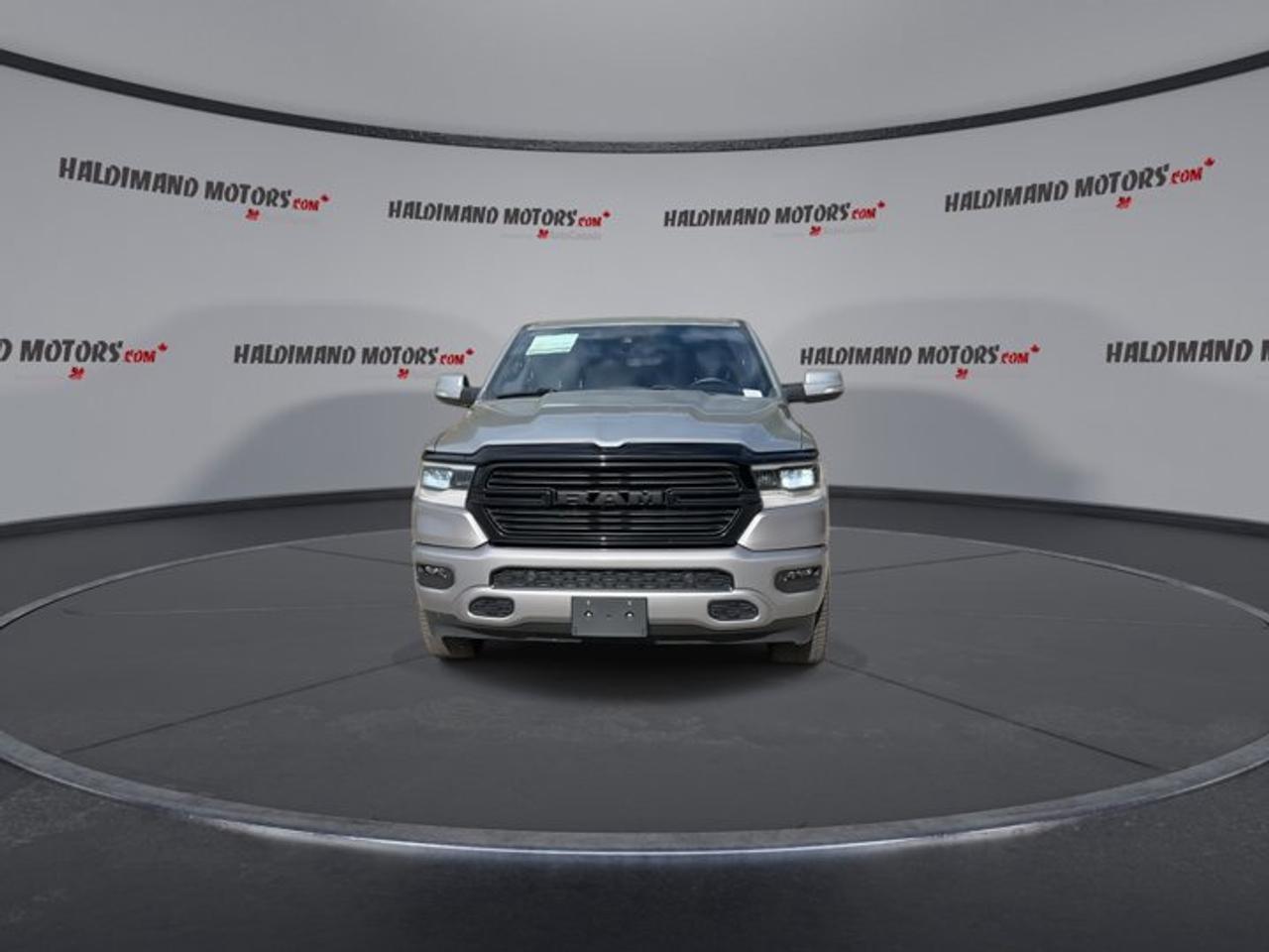 2022 RAM 1500 Sport Crew Cab 5'7 Box 4X4 | No Accidents | Heated Steering Wheel Photo