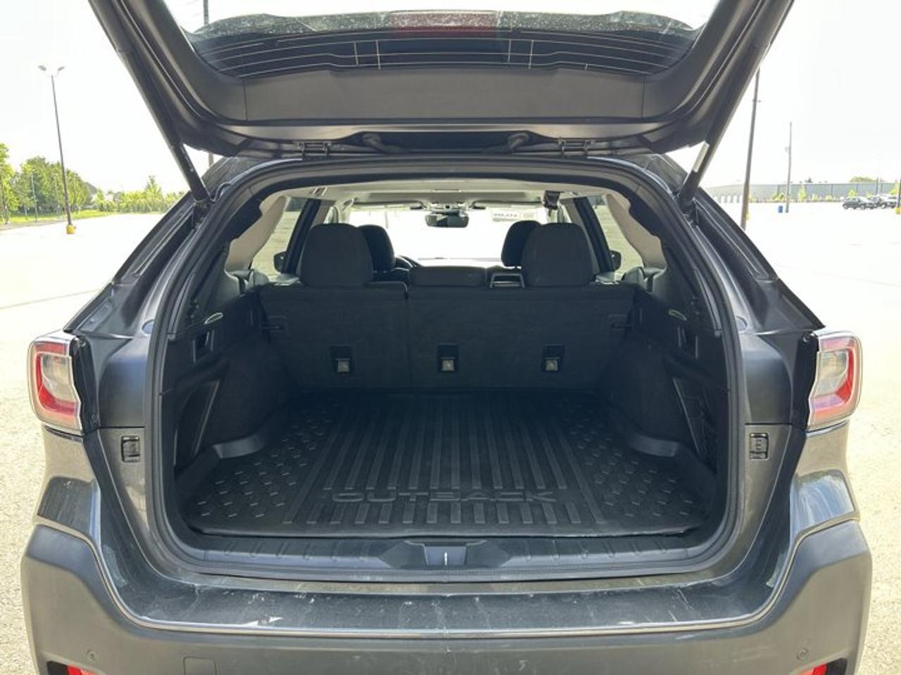 2024 Subaru Outback Touring AWD | No Accidents | Heated Steering Photo