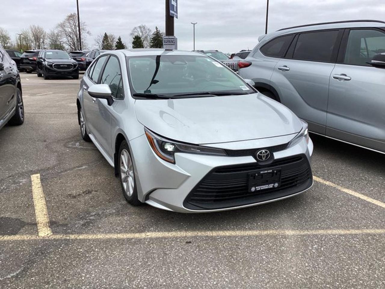 2025 Toyota Corolla LE | No Accidents | Sunroof | Heated Steering Wheel Photo