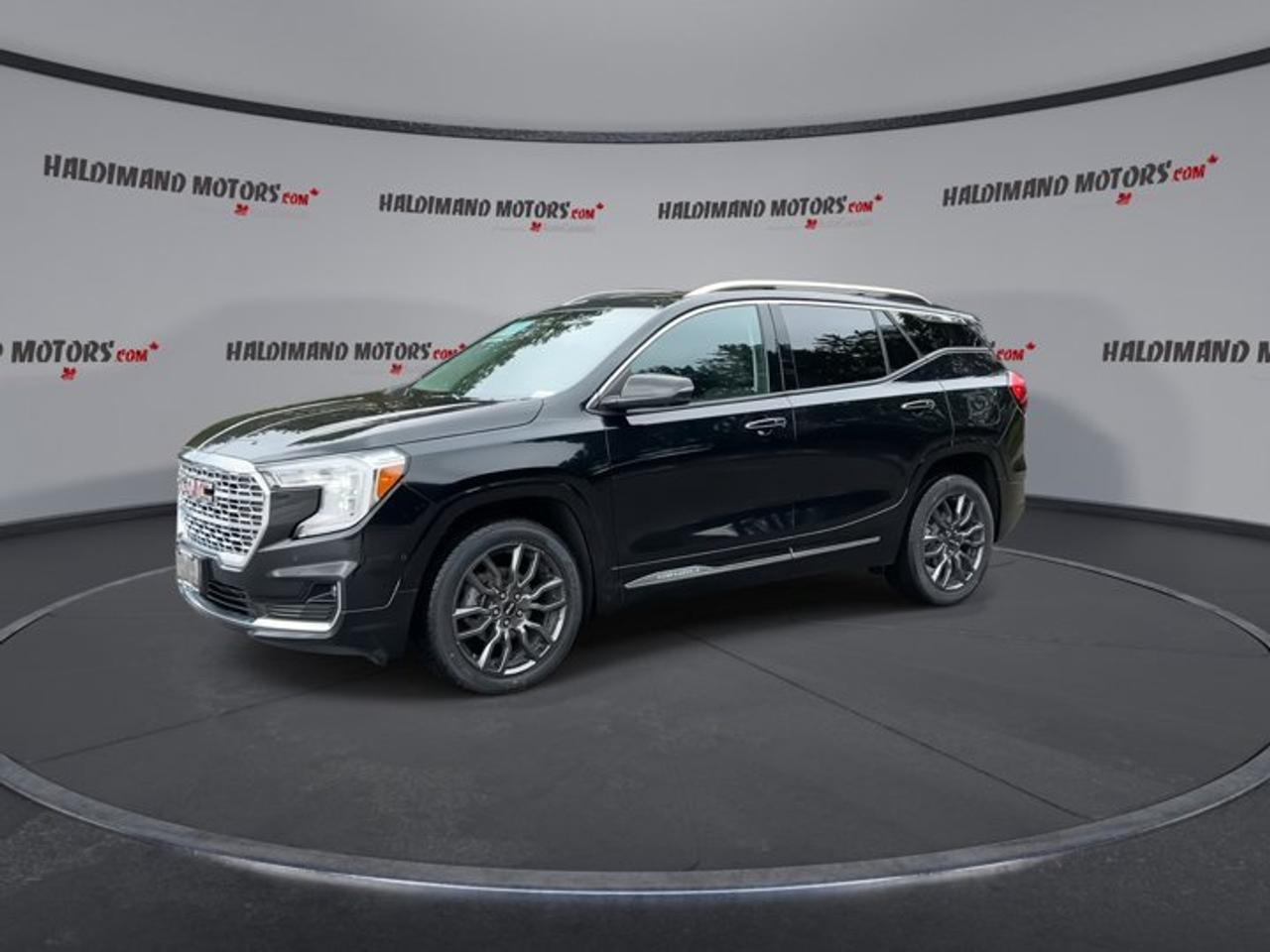 2024 GMC Terrain Denali AWD | No accidents | Panoramic Sunroof | Leather Seats Photo