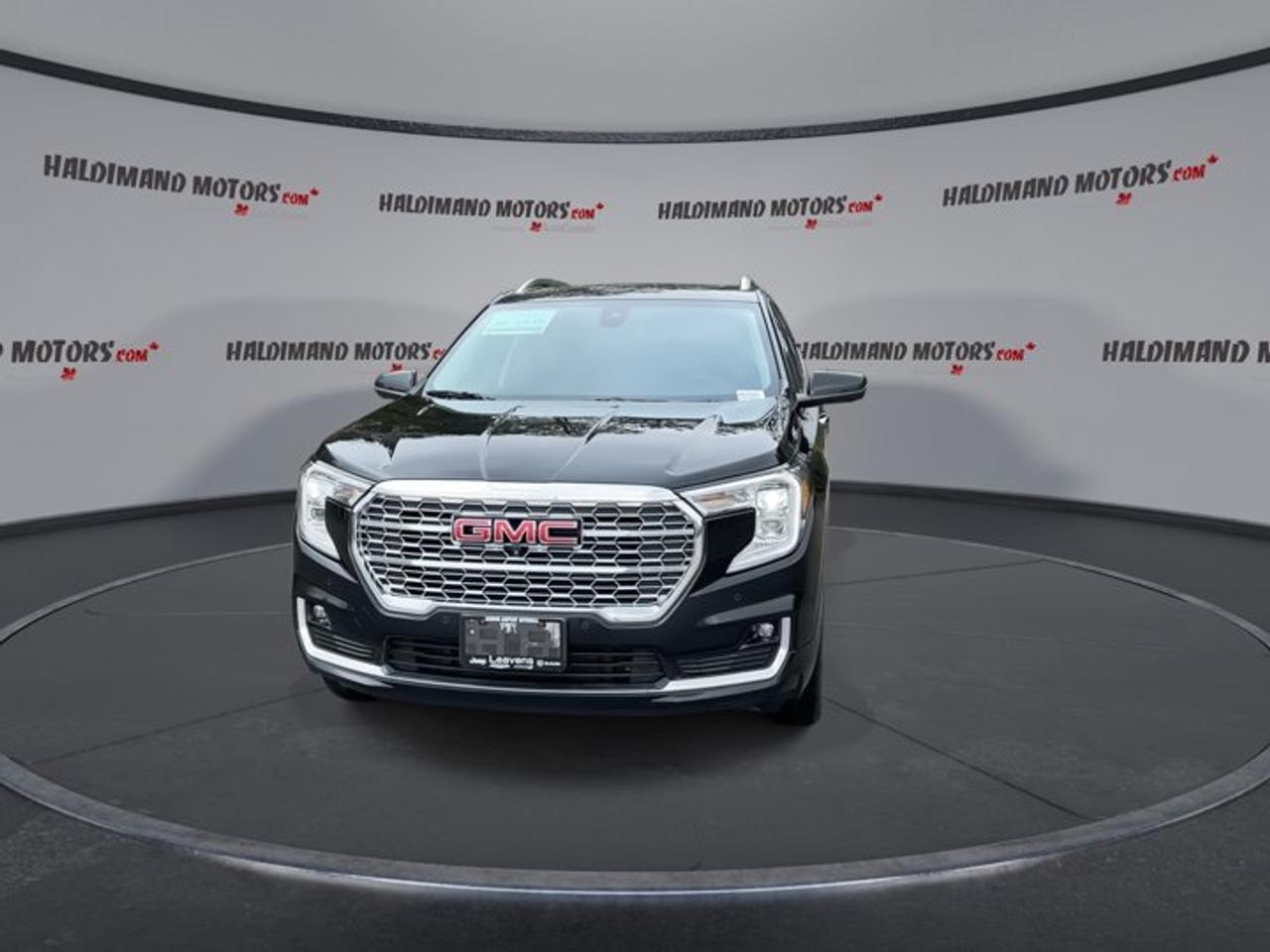 2024 GMC Terrain Denali AWD | No accidents | Panoramic Sunroof | Leather Seats Photo
