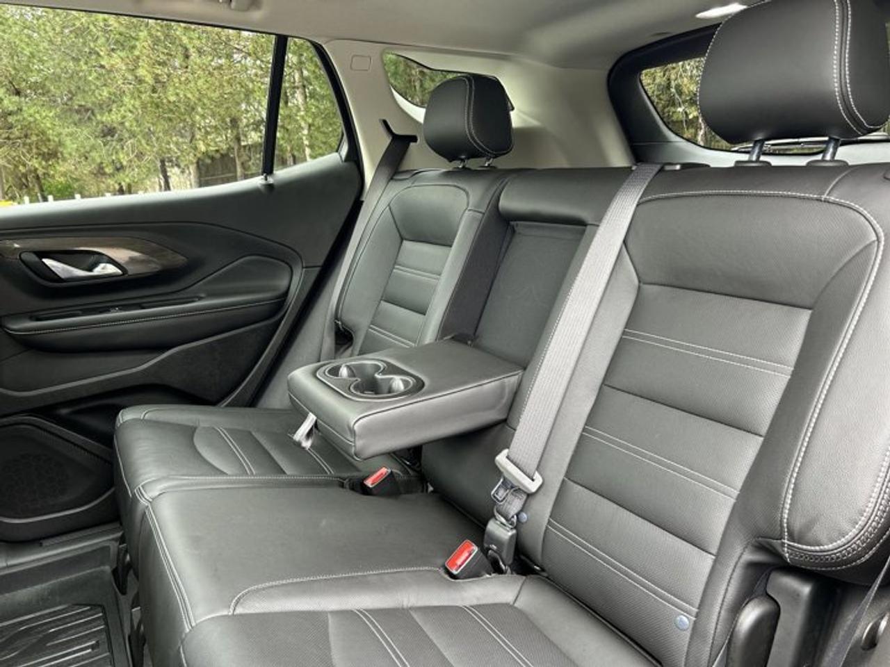 2024 GMC Terrain Denali AWD | No accidents | Panoramic Sunroof | Leather Seats Photo