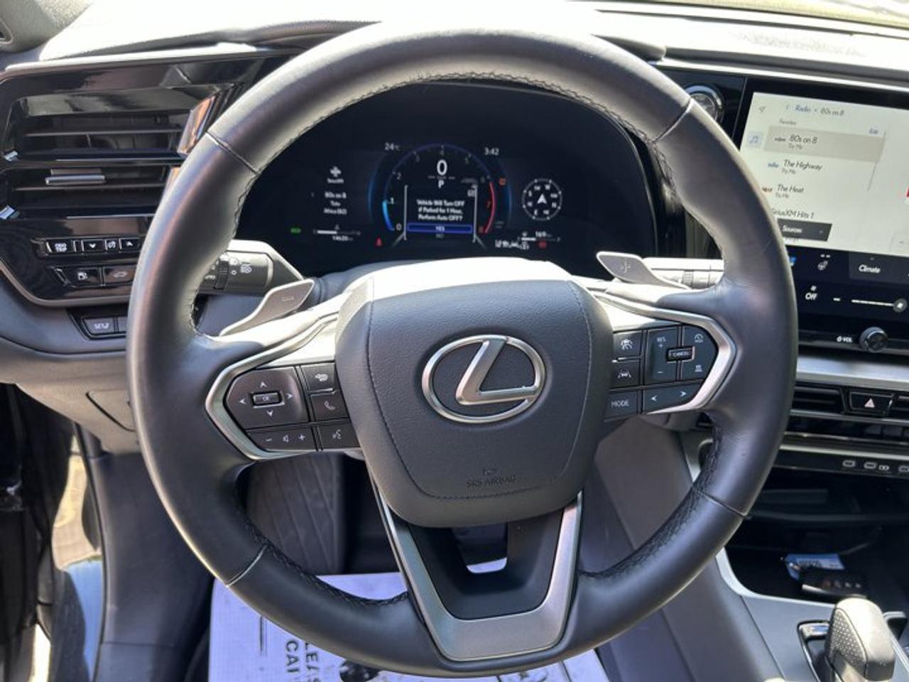 2024 Lexus TX Luxury AWD | Ventilated Seats | Panoramic Roof Photo