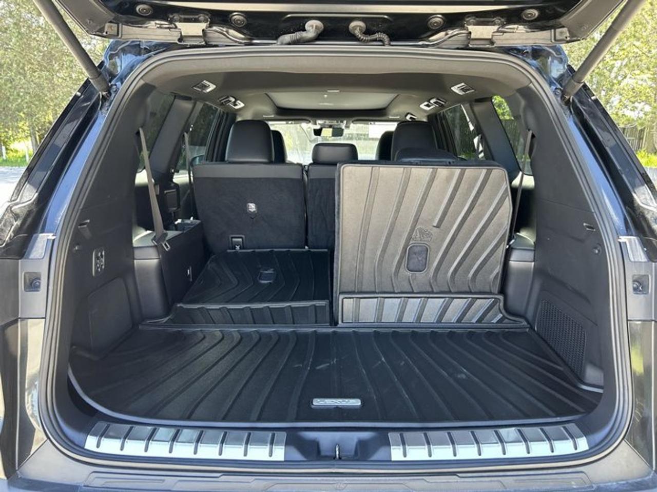 2024 Lexus TX Luxury AWD | Ventilated Seats | Panoramic Roof Photo
