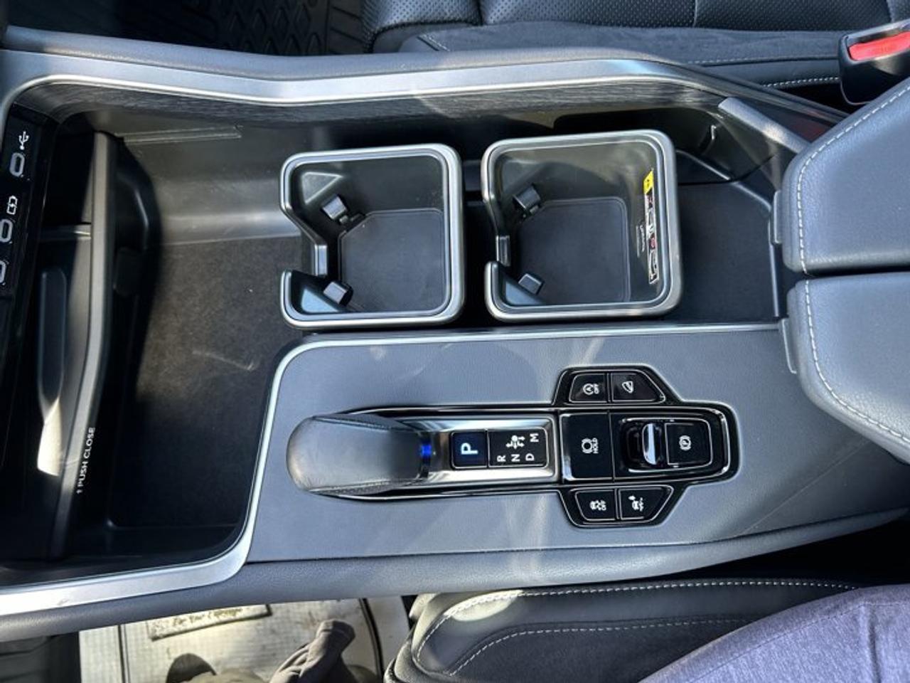 2024 Lexus TX Luxury AWD | Ventilated Seats | Panoramic Roof Photo