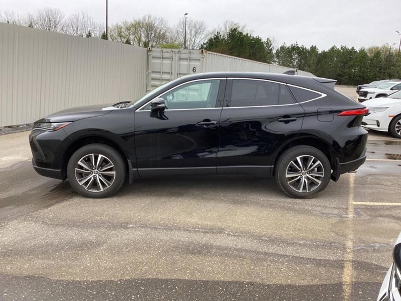 2023 Toyota Venza LE AWD | No Accidents | Adaptive Cruise Photo