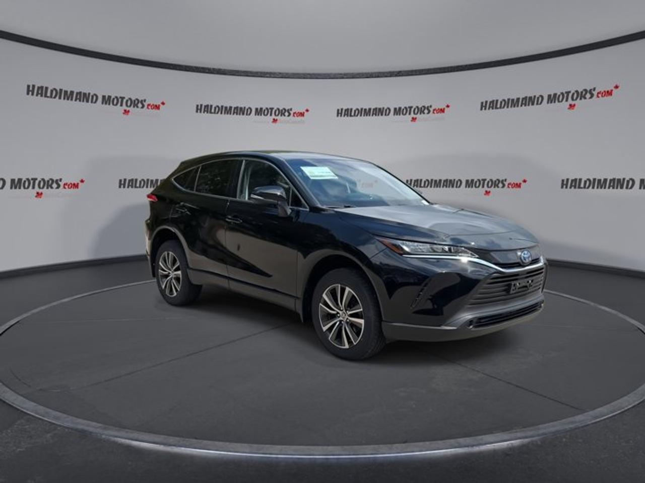 2023 Toyota Venza LE AWD | No Accidents | Adaptive Cruise Photo