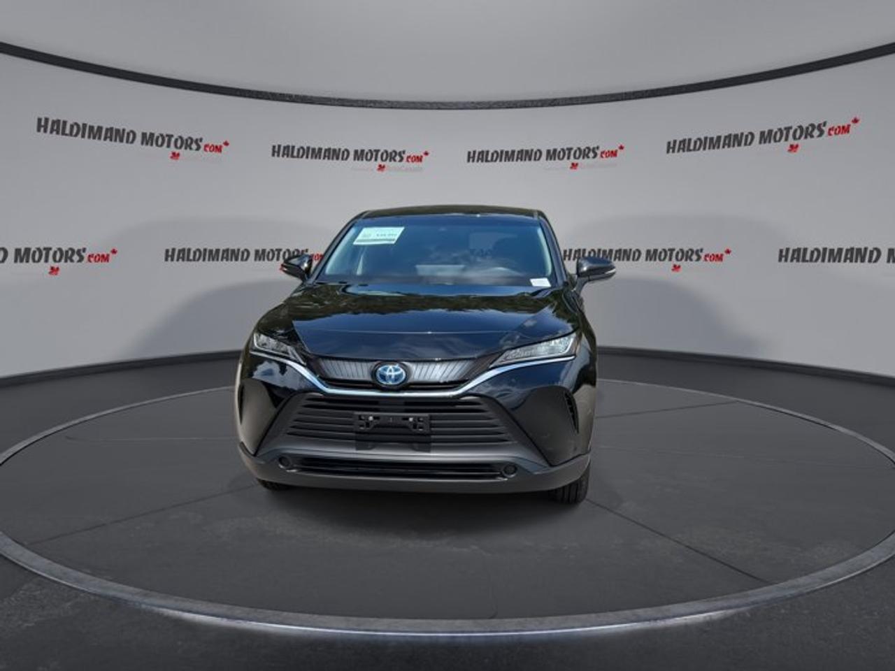 2023 Toyota Venza LE AWD | No Accidents | Adaptive Cruise Photo