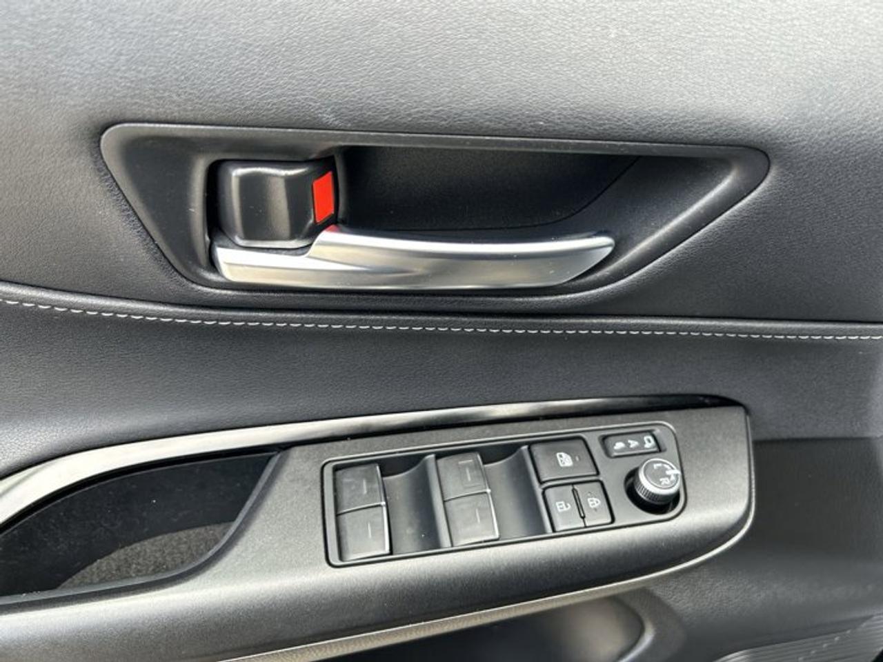 2023 Toyota Venza LE AWD | No Accidents | Adaptive Cruise Photo